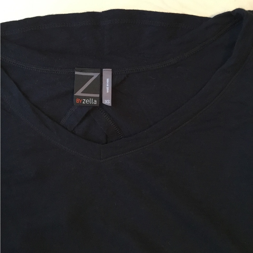 Zella Black V-Neck Long Sleeve Shirt with Open Back